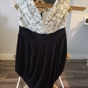 Black & white strapless dress
